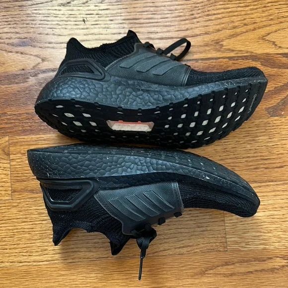 Adidas ultraboost Black sneakers - Picture 4 of 6
